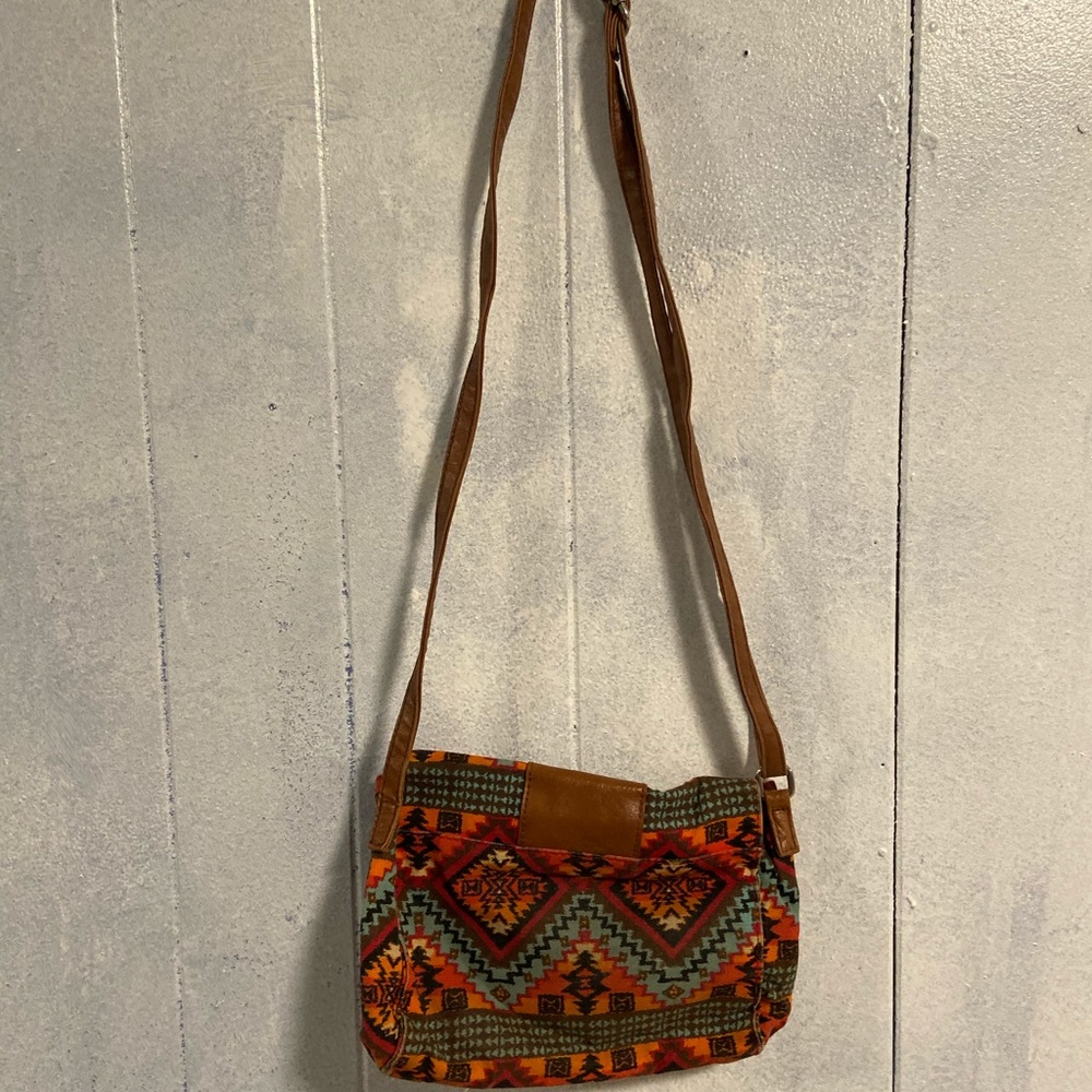 Purse - Picture 3 of 3